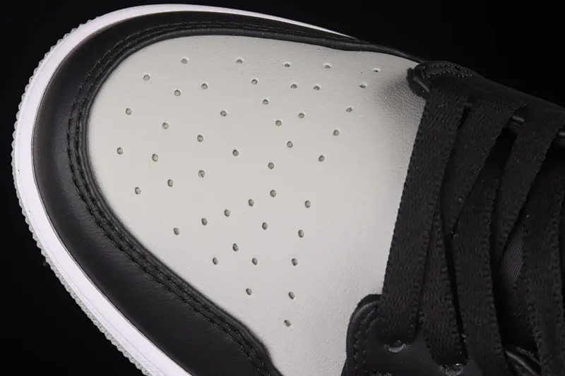 All categories Air Jordan Jordan series basketball shoes Air Jordan 1 Low Z version Air Jordan 1 AJ1 Joe 1 new black and gray low-top retro culture basketball shoes 553558-052